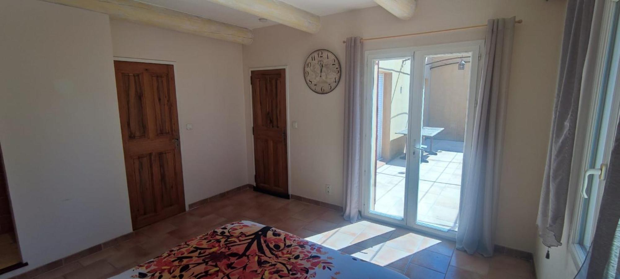Studio 25M2 Avec Piscine Et Spa, Proche Iter Et Cadarache Apartment Valensole Luaran gambar